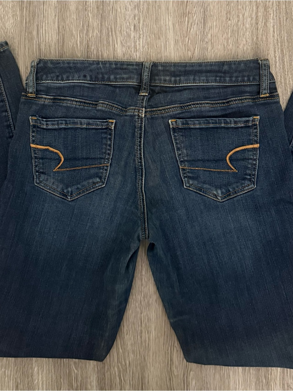 American Eagle Medium Wash Jegging Jeans